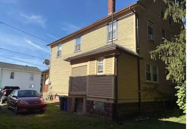 Main picture of 452 Laurel St