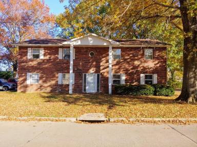 Main picture of 604 Boxwood Dr