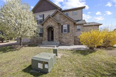 Main picture of 7555 Gallard Hts