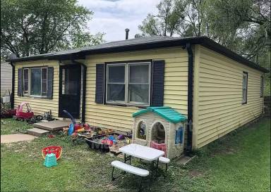 Main picture of 7418 S 41st St