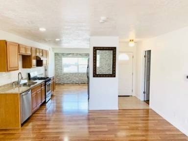 Main picture of 382 Western Hills Dr SE
