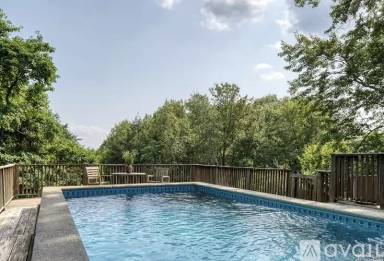 Main picture of 115 Meads Mountain Rd