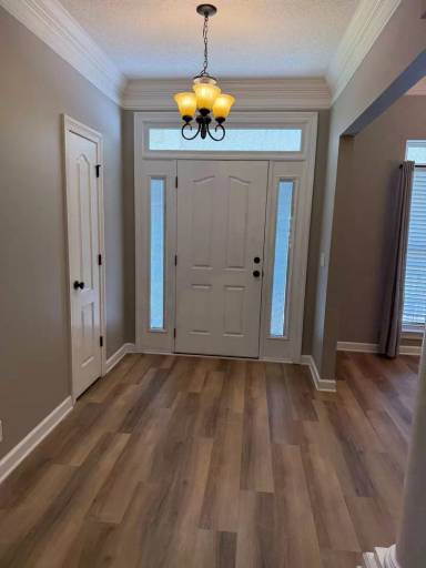 Main picture of 212 Autumn Ridge Ct