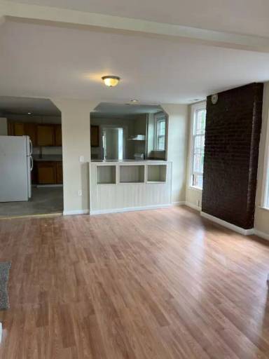 Main picture of 57 Saratoga Ave