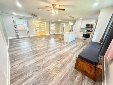 Main picture of 3021 McDonald Rd
