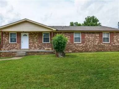 Main picture of 4106 Hunting Dr
