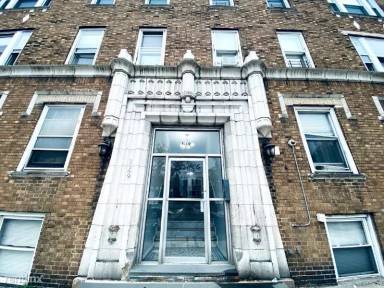 Main picture of 3142 John F Kennedy Blvd
