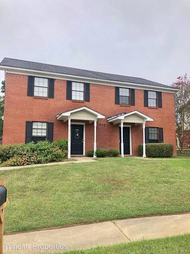 Main picture of 920 Glastonbury Cir