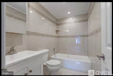 Main picture of 833 N 4th St