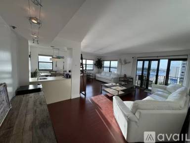 Main picture of Summit Towers Condos