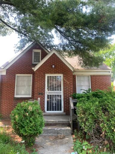 Main picture of 16873 Ferguson St