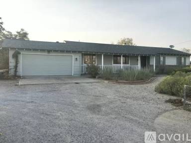 Main picture of 12715 Red Rock Rd