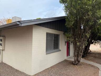 Main picture of 3990 E Yuma Dr