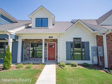 Main picture of 493 Wade Rd SE