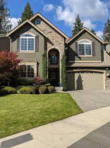 Main picture of 21320 NE 9th Pl