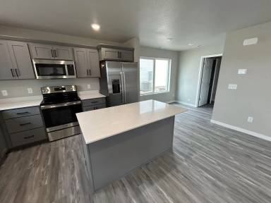 Main picture of Exquisite 3-Bedroom Home with Modern Elegance and a Great Location!!