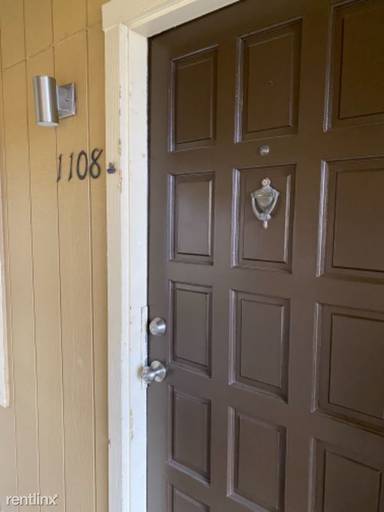 Main picture of Villa del Sol Condominiums