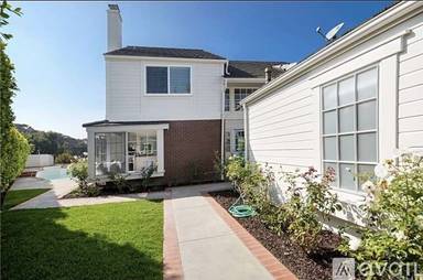 Main picture of 21 Champney Pl