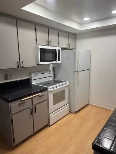 Main picture of 10206 Black Mountain Rd