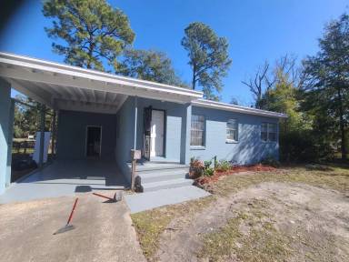 Main picture of 6128 Strawflower Pl