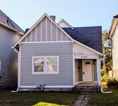 Main picture of 2105 Lexington Ave