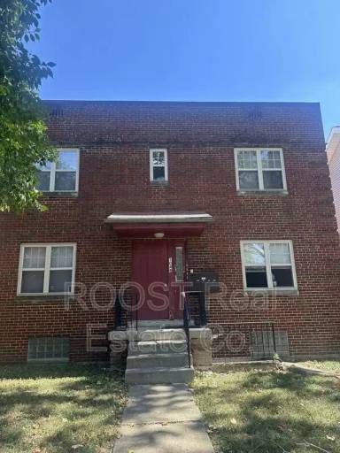 Main picture of 1048 Berkeley Rd
