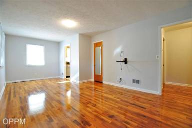 Main picture of 3524 N 29th St