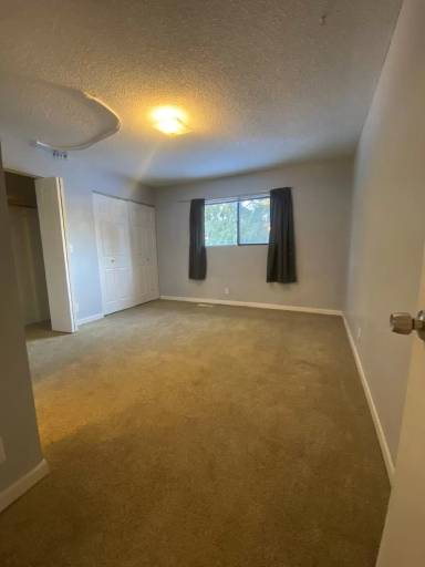 Main picture of 2266 Yew Street Rd