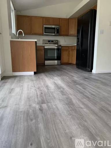 Main picture of 2559 Cherry Cir