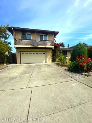Main picture of 40216 Hacienda Ct
