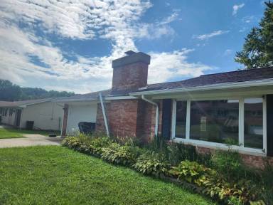 Main picture of 205 Jamescrest Dr
