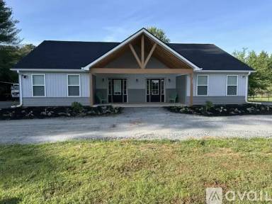 Main picture of 224 Cooley Cir