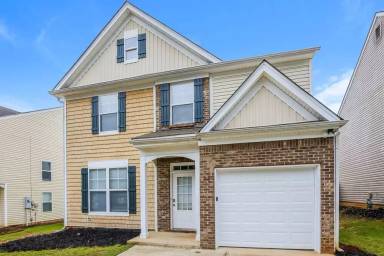 Main picture of 422 Marsh Lake Rd