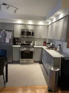 Main picture of 2600 E 21st St