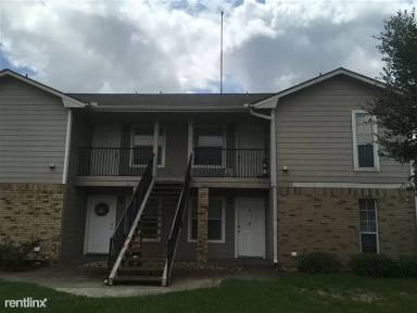 Main picture of Sara Street Fourplex
