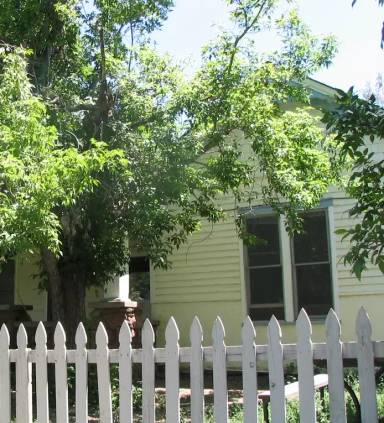 Main picture of 1004 Marine, 1540 10th St - E