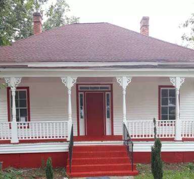 Main picture of 310 Cedar Ave