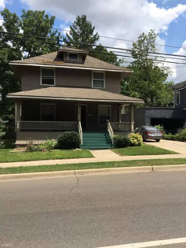 Main picture of 214 Douglas Ave
