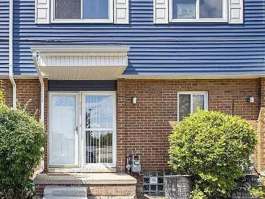 Main picture of 705 McDougall St