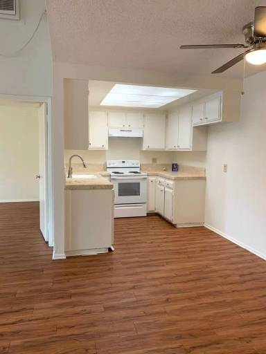 Main picture of 820 N Spurgeon St