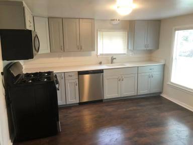 Main picture of 3533 N 39th St