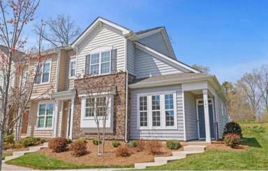 Main picture of 741 River Park Rd