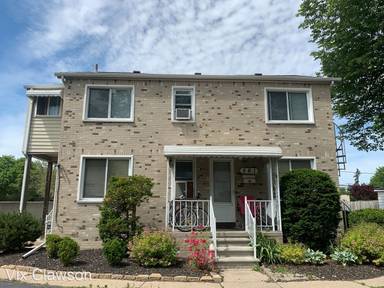 Main picture of 561 Parkland Blvd