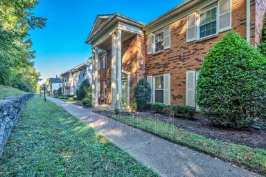 Main picture of 902 General George Patton Rd