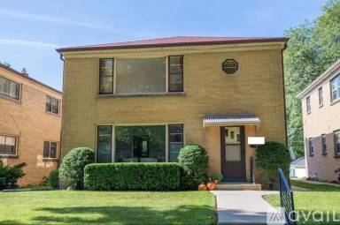 Main picture of 3751 N 87th St