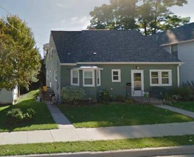 Main picture of 1350 W 5th St