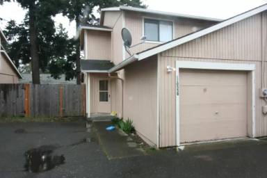 Main picture of 11063 SE Bush St