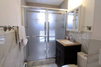 Main picture of 72-74 Oakland St. - Far Left