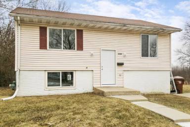 Main picture of 4420 Balmoral Dr