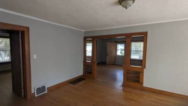 Main picture of 524 S Hardy Ave
